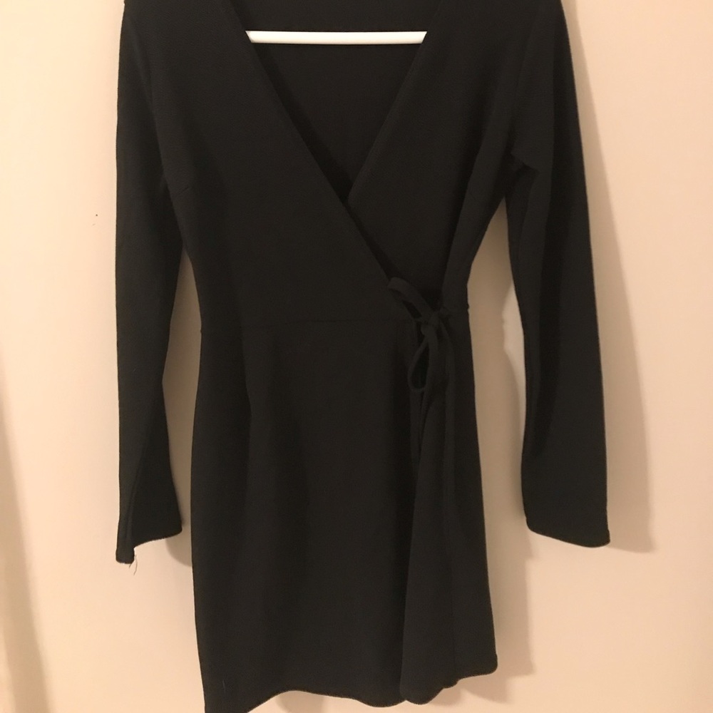 BLACK WRAP DRESS